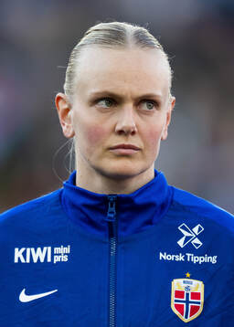 Karina Sævik of Norway line up