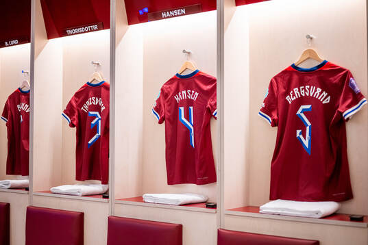 The kits of Maria Thorisdottir, Tuva Hansen and Guro
