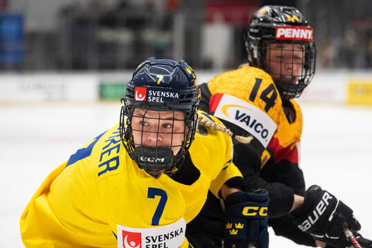 Mira Jungåker of Sweden