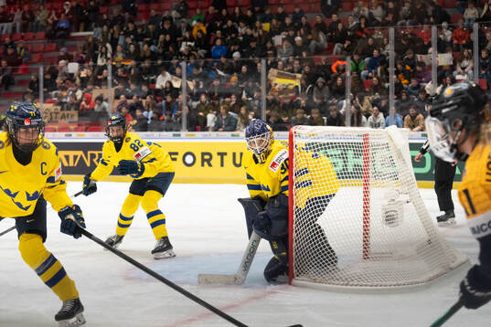 Goaltender Emma Söderberg of Sweden