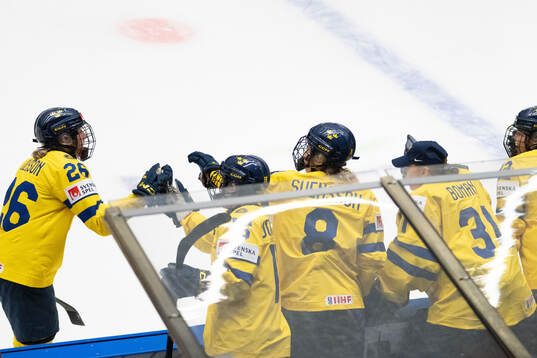 Hanna Olsson of Sweden celebrates