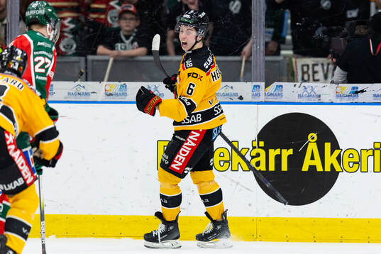 Luleås Isac Hedqvist jublar