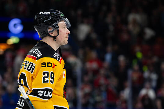 Luleås Erik Gustafsson  deppar
