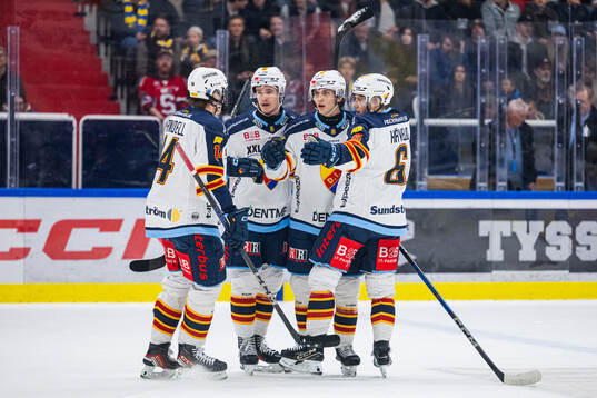 Djurgårdens Victor Eklund jublar