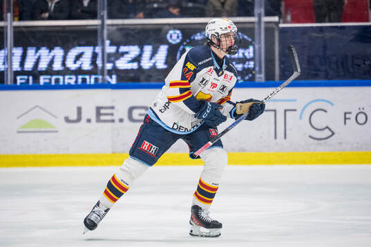 Djurgårdens Anton Frondell jublar