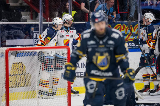 Djurgårdens Anton Frondell jublar