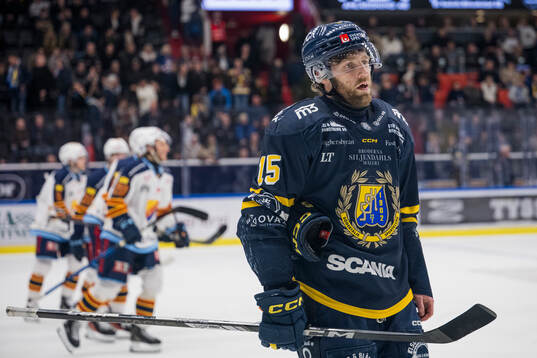 Södertäljes Albin Carlson deppar