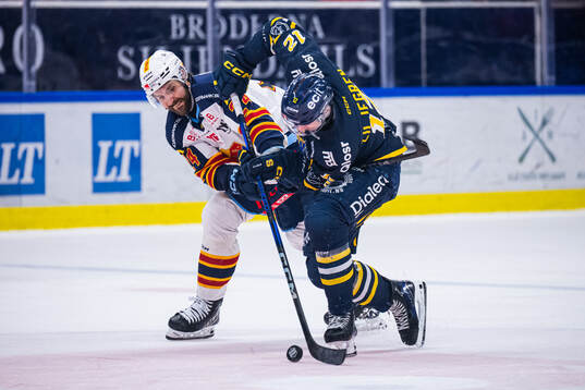 Djurgårdens Ludvig Rensfeldt och Södertäljes Viktor