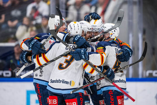 Djurgårdens Albin Grewe jublar