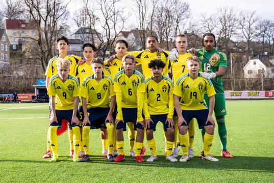 Starting eleven of Sweden
