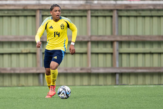 Elliot Mahama Appring of Sweden