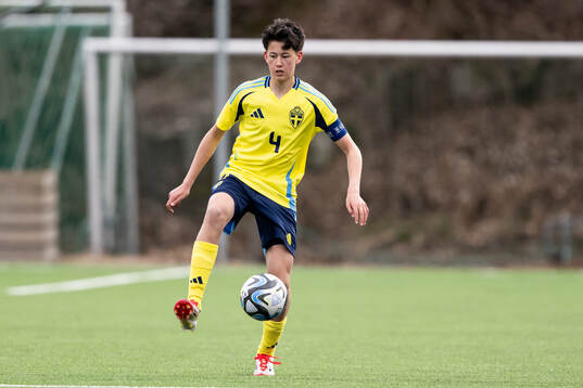 Jonatan Linde of Sweden