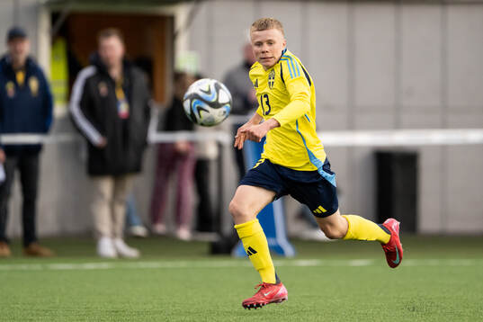 Mijo Johansson of Sweden