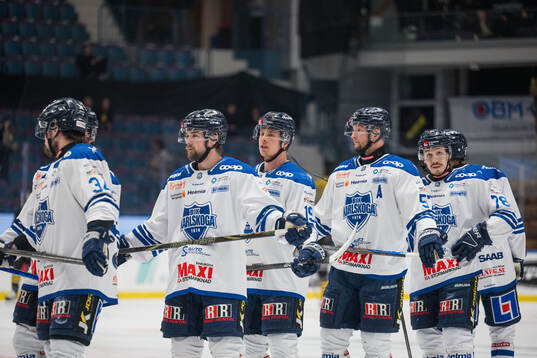 Under semifinal sex i Hockeyallsvenskan mellan AIK och