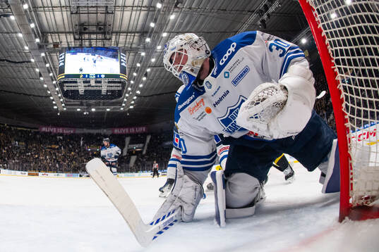 Karlskogas målvakt Samuel Jonsson