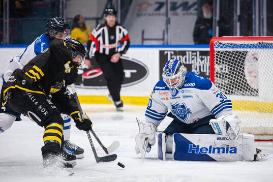 Karlskogas målvakt Samuel Jonsson