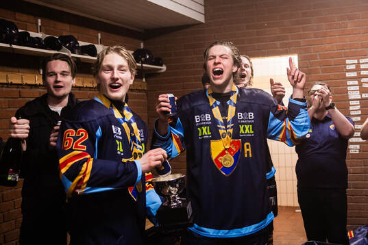 Djurgårdens Wilson Björck och Fred Nord jublar