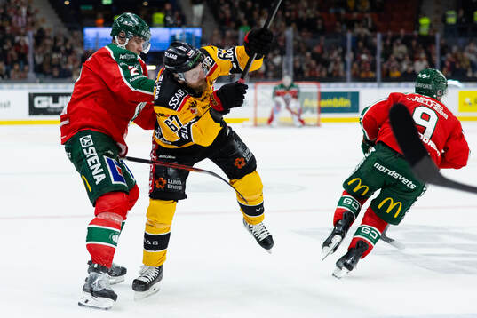 Frölundas Christian Folin och Luleås Linus Omark
