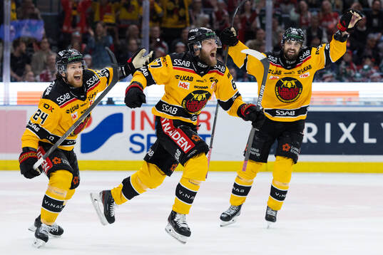Bläddra bland fler bilder av Ishockey, SHL, Semifinal 4, Frölunda - Luleå
