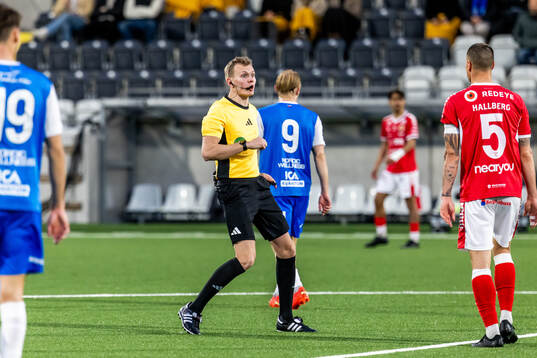 Domare Fredrik Alknäs