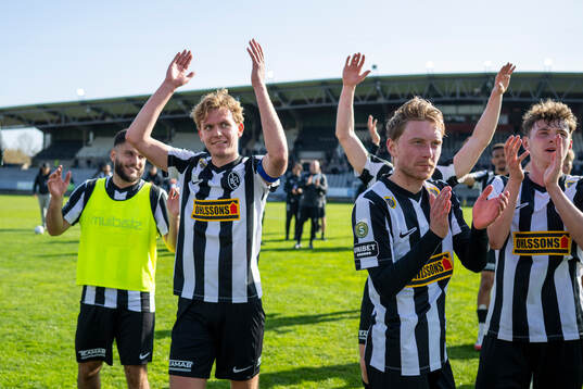 Landskronas Landskronas Melker Jonsson jublar