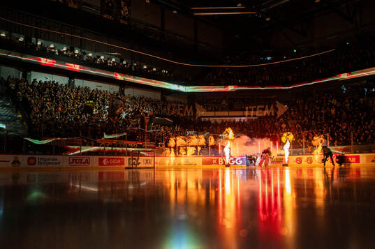 Brynäs målvakt Erik Källgren gör entré