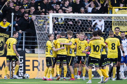 Elfsborgs spelare jublar