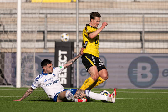 IFK Norrköpings Arnor Traustason och Elfsborgs Simon Olsson