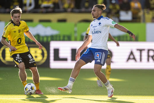 Elfsborgs Gottfrid Rapp och IFK Norrköpings Moutaz Neffati