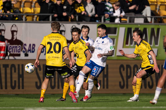 Elfsborgs Besfort Zeneli och IFK Norrköpings David Moberg