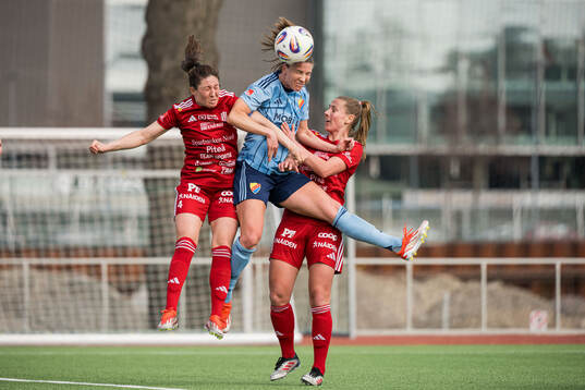 Piteås Josefin Johansson och Djurgårdens Pauline