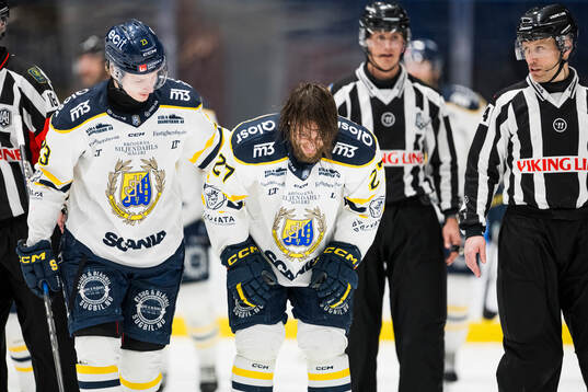 Södertäljes Daniel Norbe har ont