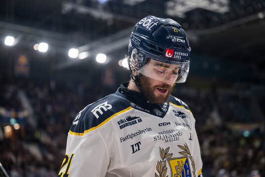 Södertäljes Nolan Stevens deppar