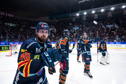 Djurgårdens Albin Grewe jublar