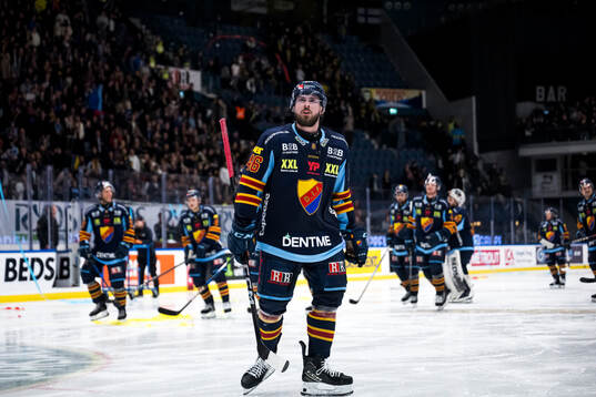 Djurgårdens Albin Grewe jublar