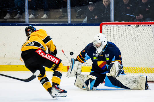 Luleås Casper Juustovaara Karlsson och Djurgårdens
