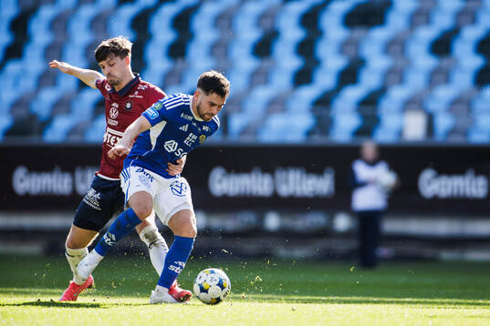 GIF Sundsvalls Marcelo Palomino och Örgrytes Daniel Paulson