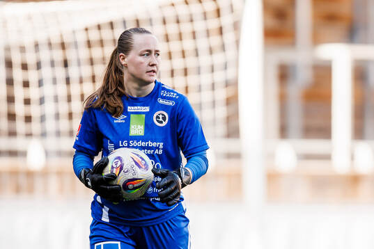 KIF Örebros målvakt Julia Langörgen