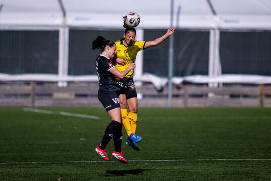 Bläddra bland fler bilder av Fotboll, Elitettan, Umeå - Elfsborg