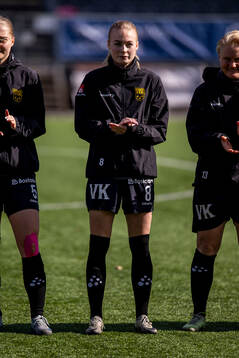 Umeås Agnes Brännström innan fotbollsmatchen i Elitettan