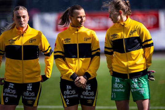 Elfsborgs Selma Berggren innan fotbollsmatchen i Elitettan