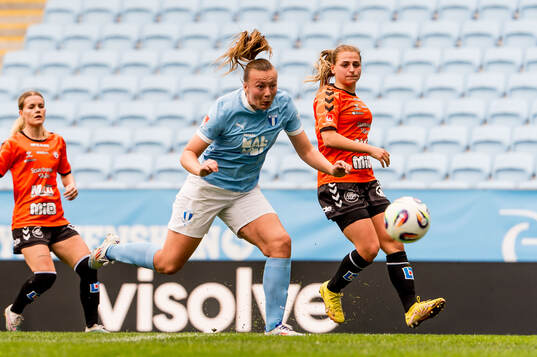 Malmö FFs Sara Kanutte Sørensen Fornes nickar in 1-0