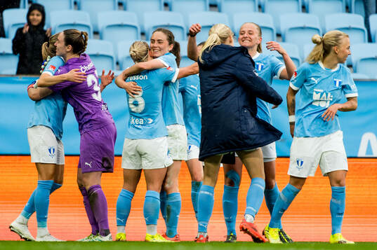 Malmö FFs spelare jublar