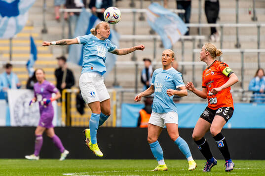 Malmö FFs Nathalie Hoff Persson och Mia Persson och