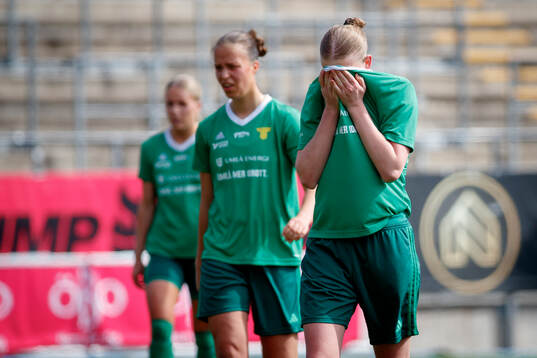Team TGs Olivia Näsström deppar