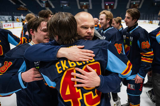 Djurgårdens tränare Nicklas Magnusson och Egon Ekberg