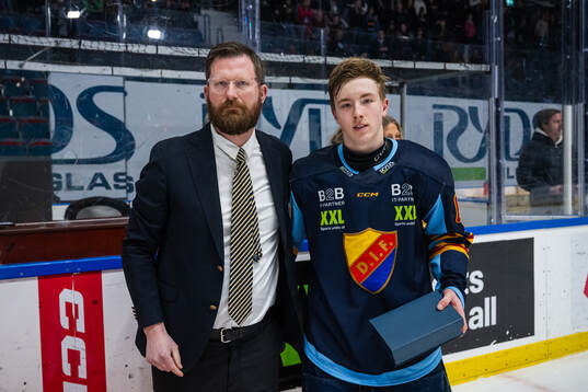 Mathias Tegnér, ordförande i Stockholm ishockeyförbundet