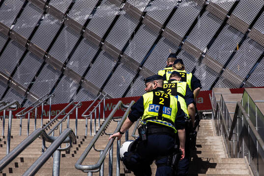Poliser utanför 3Arena