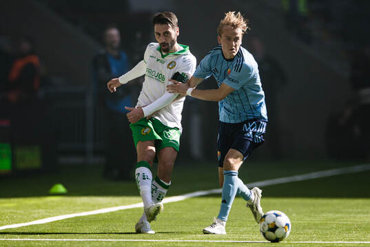 Hammarbys Nahir Besara och Djurgårdens Oskar Fallenius