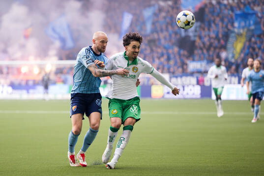 Djurgårdens Adam Ståhl och Hammarbys Sebastian Tounekti